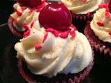 Cupcakes cerises et chocolat blanc