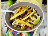 Soupe d’inspiration mexicaine, un peu comme une “sopa de Lima”