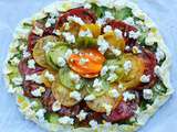 Tarte aux tomates anciennes, chèvre frais, miel-moutarde