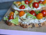 Tartines avocats piment tomates