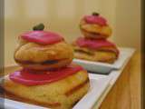 Religieuses à la framboise et fondant parfumé au coquelicot