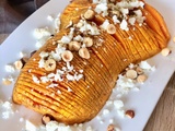 Hasselback butternut à la feta et aux noisettes