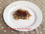 Escalopes de foie gras poêlées sur un lit d'endives