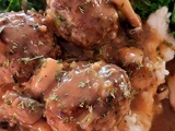 Boulettes & sauce brune aux champignons