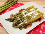 Asperges vertes sur lard craquant et sauce au reblochon