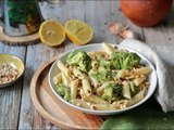 Penne au brocoli pignons de pin et crème de parmesan