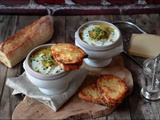 Soupe de légumes et toasts au comté