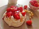 Pavlova Citron Vert Fraises Groseilles