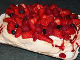 Pavlova aux fruits rouges