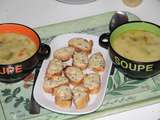 Soupe paysanne et ses tartines au munster et cumin