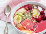 Smoothie bowl framboise banane mangue