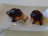 Profiterole chocolat noir liquide glace caramel fleur de sel