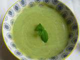 Potage courgettes,céleri,menthe