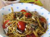 Linguines tomates cerises, pignons de pin, sardines et tartinade pruneaux, curry, tomate Maître Prunille®