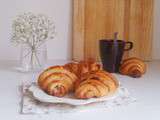 Croissants avec insert chocolat blanc-framboises