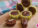 Muffins au chocolat fourrés au chocolat blanc