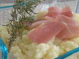 Risotto au gorgonzola et pétales de jambon sec