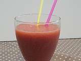 Smoothie rose (fraises et poires)