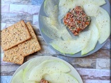 Tartare de jambon Serrano sur carpaccio de melon blanc / Tartar de jamon Serrano sobre carpaccio de melon