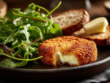 Fromage pané et le beurre doux pour donner du peps à vos salades
