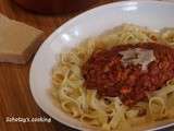 Tagliatelles maison à la sauce bolognaise (bolognese)