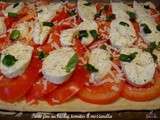 Tarte fine au basilic, tomates & mozzarella