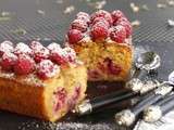 Cake aux framboises, miel et cognac