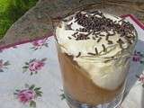 Mousse chocolat/caramel et chantilly poire