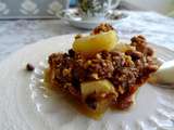 Crumble aux pommes-poires et noisettes