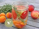 Detox water pêche abricot romarin