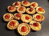 Mini tartelettes tartare/ tomates cerises