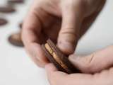 Biscuits fourrés au chocolat