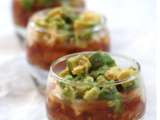 Verrine apéritive tomate mozza avocat