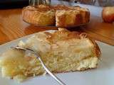 Gâteau au yaourt, pomme, poire, amandes