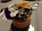 Vol-au-vent aux champignons, et fleur de pensée