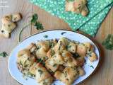 Garlic knots