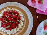 Tarte dacquoise fraise et pistache