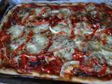 Pizza aux poivrons et fromage