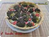 Quiche aux brocolis, tomates cerises & éclats de noisette