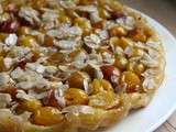 Tatin de mirabelles, miel & amandes