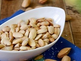 Amandes grillées et salées pour l’apéritif