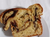 Babka au kaki, à l'orange et au chocolat