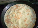 Pâte à crêpes (environ 10 crêpes)