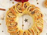 Couronne de Noël en brioche à la cannelle