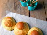 Brioscia cu tuppu {brioche col tuppo, brioche sicilienne}