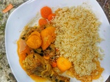 Tajine de poulet aux abricots, carottes, cannelle