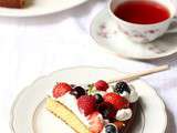 Gâteau au lait concentré façon tarte aux fruits rouges