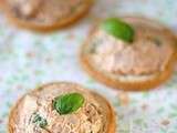 Petits toasts aux rillettes de thon et moules