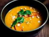 Soupe de potimarron au curry rouge