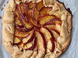 Tarte rustique aux nectarines